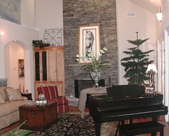 piano en interior bungalow, diseño bungalow